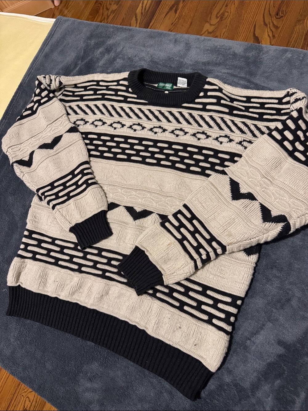 Vintage Classic Black and Cream Knit Sweater - Men